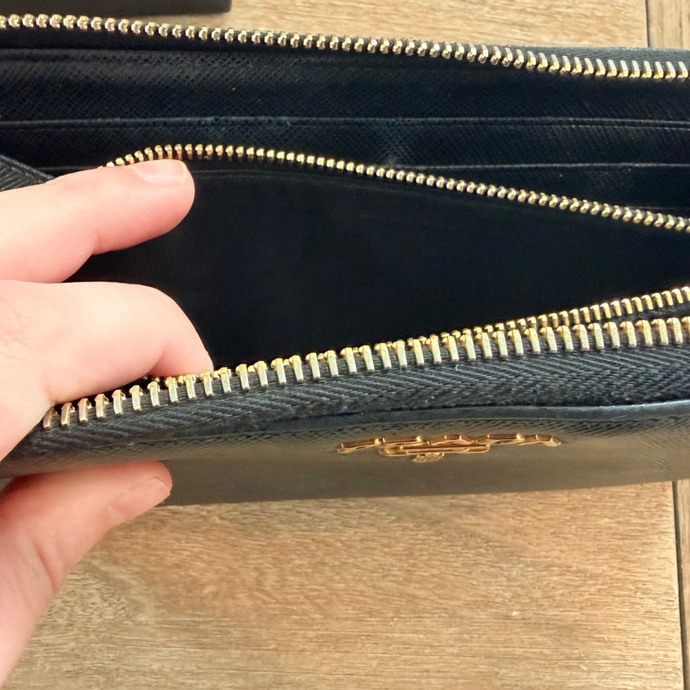 Prada Black Saffiano Zip Around Wallet with Gold Logo - Picture 5 of 7